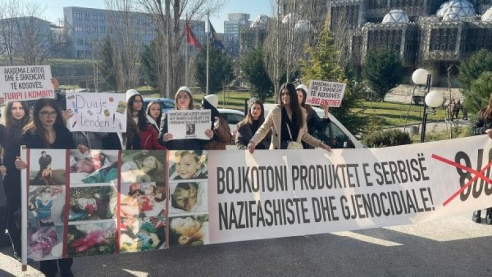 &ldquo;Duaje t&euml;nden&rdquo;/ N&euml; Prishtin&euml; protestohet p&euml;r