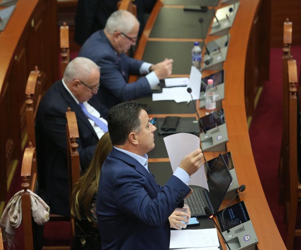 Sherr n&euml; Kuvend, Noka-Alibeajt: Je kokrra e legenit, ta tregoj un&euml;