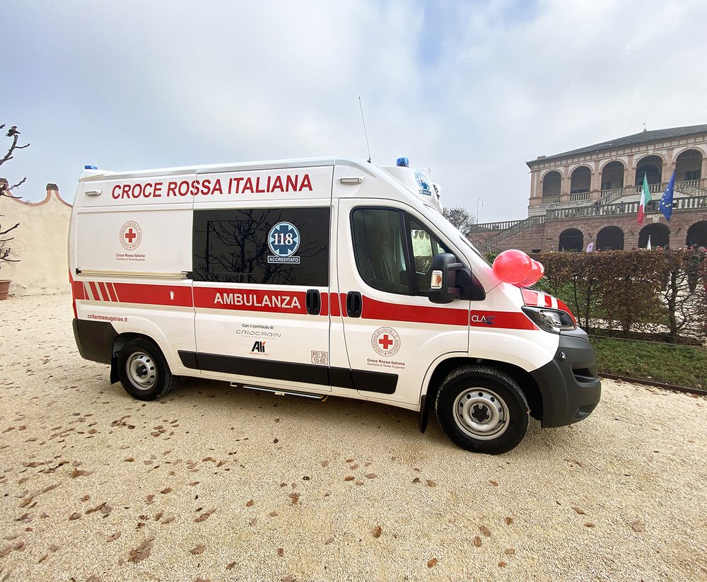 Punonte n&euml; nd&euml;rtim, humb jet&euml;n i moshuari shqiptar n&euml; Itali