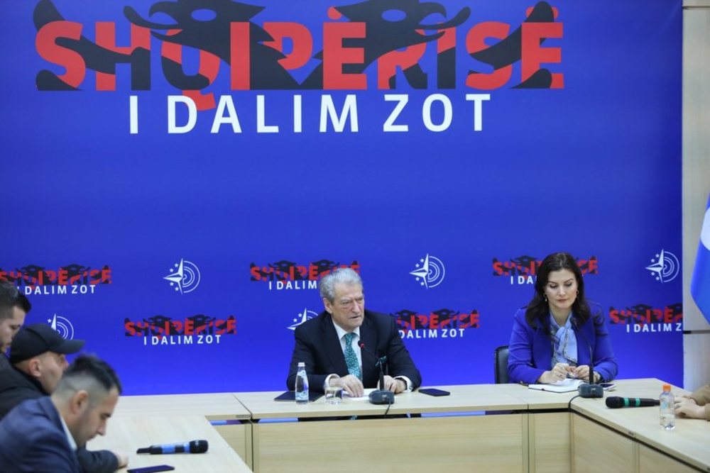 Berisha p&euml;r Teatrin e ri: Ai nd&euml;rtim nuk do pranohet kurr&euml;, do