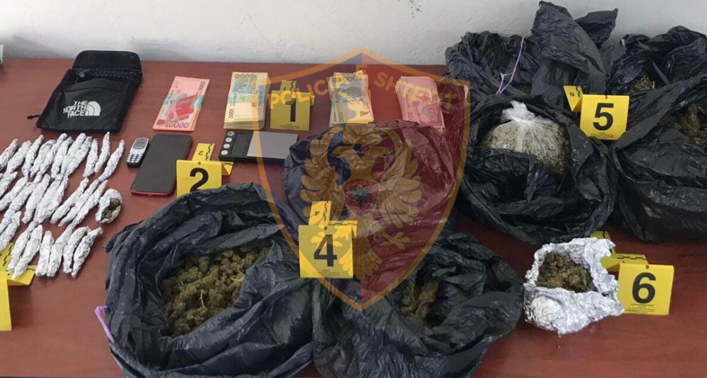 I riu nga Librazhdi arrestohet me drog&euml;