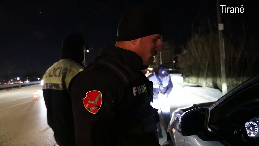 Sherr mes polic&euml;ve n&euml; Tiran&euml;, efektivi i