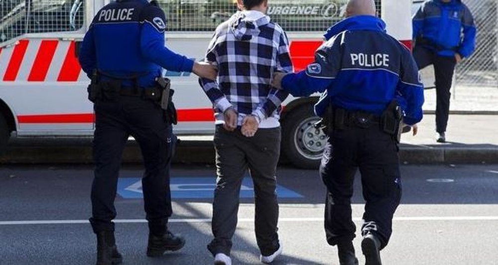 Shp&euml;rndante drog&ecirc;, arrestohet nj&euml; shqiptar n&euml; Zvic&euml;r