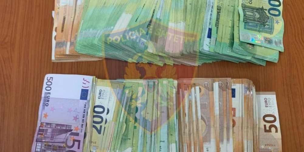 Nuk i deklaruan n&euml; kufi, sekuestrohen 28 mij&euml; euro n&euml; Kuk&euml;s