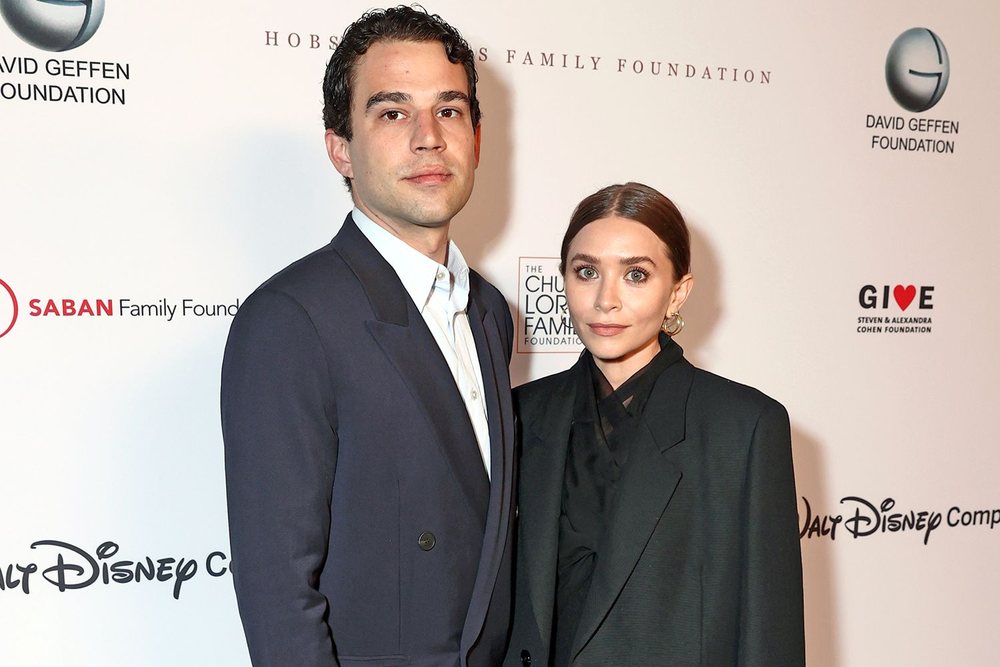 Ashley Olsen martohet me artistin e njohur