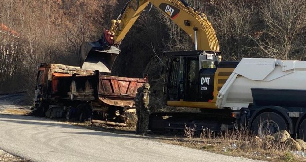 Largohen kamion&euml;t n&euml; veri t&euml; Kosov&euml;s