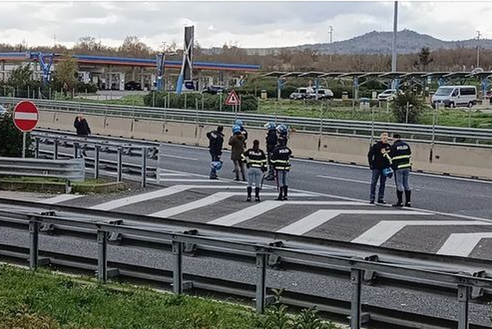 Video/ P&euml;rplasje t&euml; dhunshme mes ultrasve t&euml; Napoli e Roma: 13 km