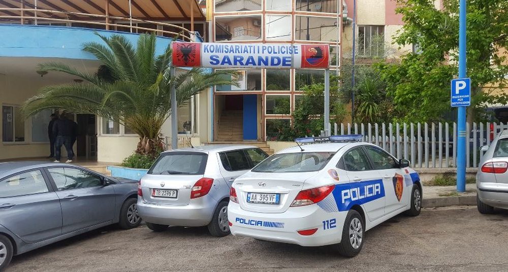 Fotografuan flet&euml;t e votimit, arrestohet 37-vje&ccedil;ari n&euml;