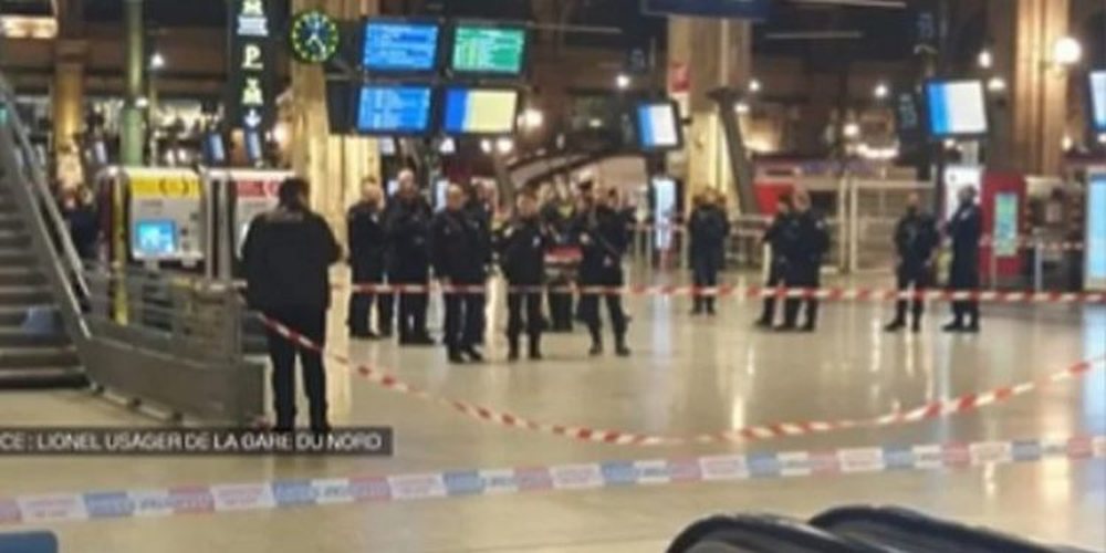 Sulm n&euml; stacionin e trenave n&euml; Paris, plagosen me thik&euml; disa
