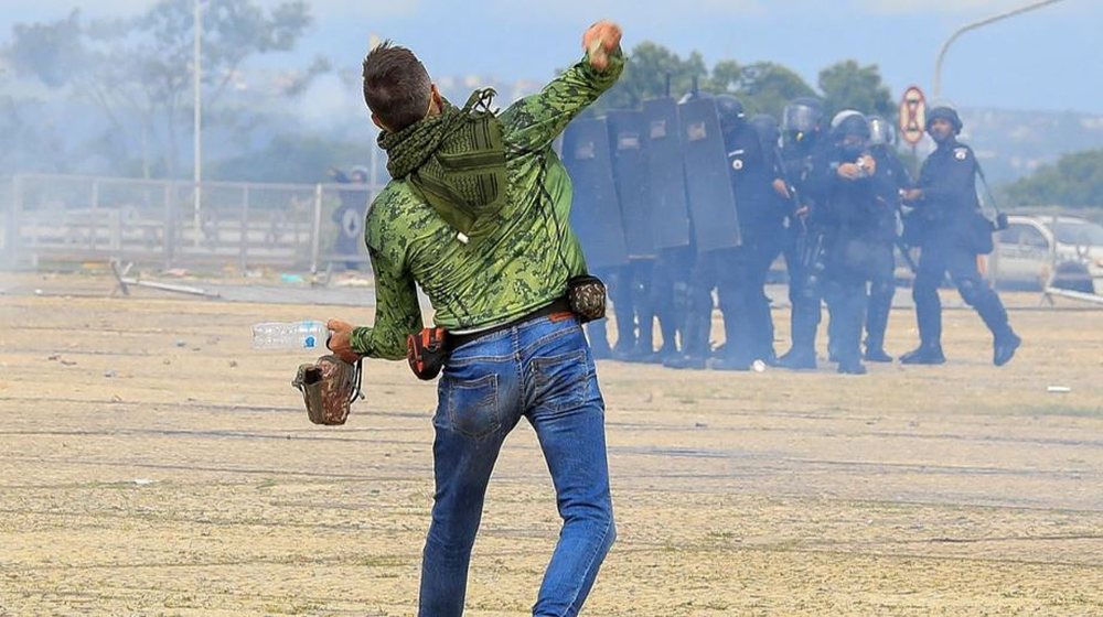 Brazil/ Mbi 400 arrestime pas sulmeve t&euml; mb&euml;shtet&euml;sve t&euml;