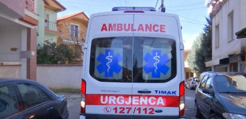 Vet&euml;vritet me arm&euml; 33-vje&ccedil;ari n&euml; Durr&euml;s