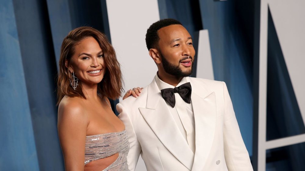 Chrissy Teigen dhe John Legend, prind&euml;r p&euml;r her&euml; t&euml;