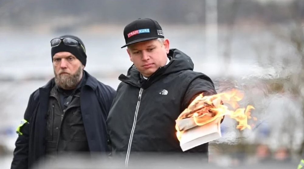 Protesta n&euml; Suedi, digjet Kurani; Turqia reagon ashp&euml;r