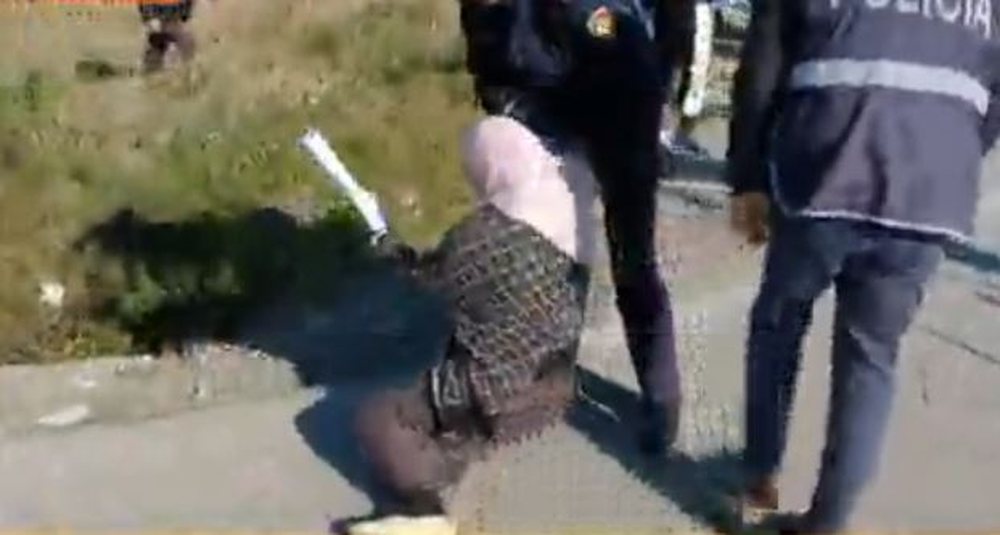 Banor&euml;t e B&euml;rxull&euml;s protest&euml; p&euml;r aksin