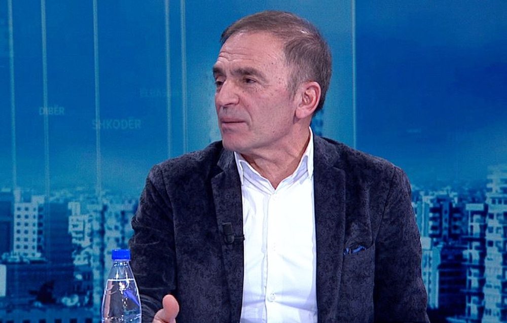 Djali i policit n&euml; pranga p&euml;r vr&agrave;sje/ Eksperti: Pse duhet