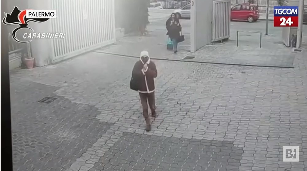 Del VIDEO/ Momenti kur bosi i mafias shkoi n&euml; klinik&euml;n ku kurohej