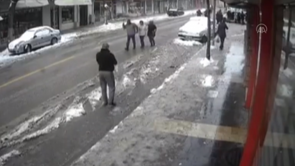 VIDEO/ T&euml;rmetet e sotme shembin nd&euml;rtesa t&euml; tjera n&euml; Turqi,