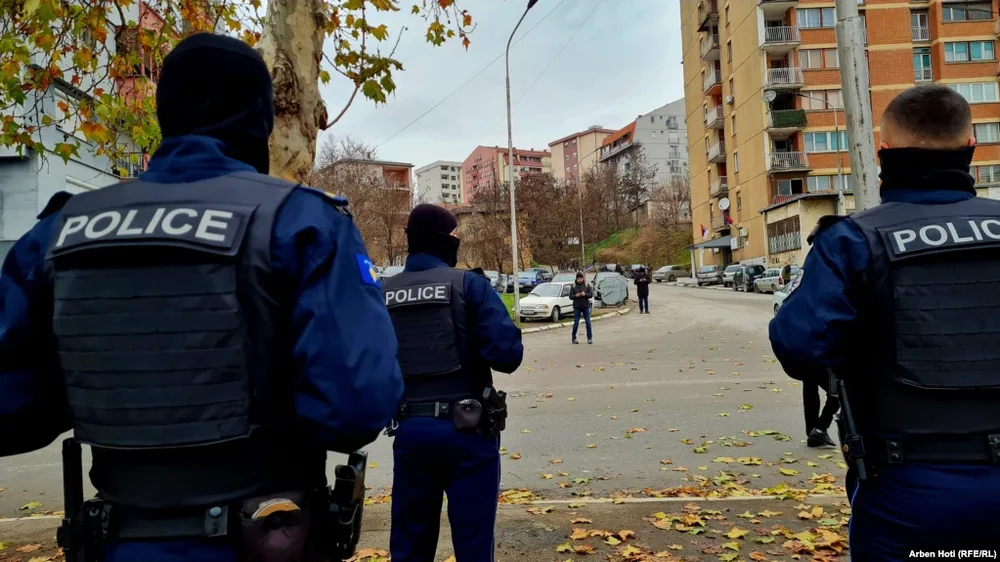 Policia e Kosov&euml;s aksion &ldquo;blic&rdquo; n&euml; Mitrovic&euml;n e
