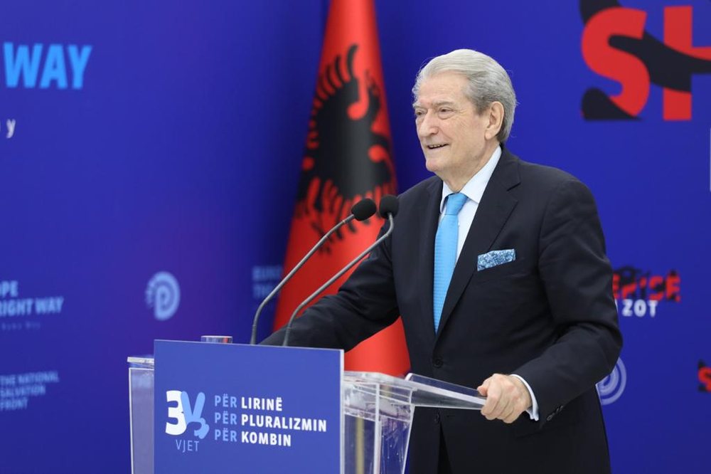 Berisha: Historia do na d&euml;noj&euml; n&euml;se nuk shporrim Ram&euml;n dhe