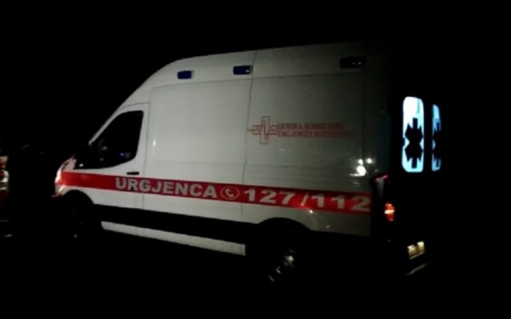 Aksidenti n&euml; Belsh, n&euml;na me dy f&euml;mij&euml;t p&euml;rfundon
