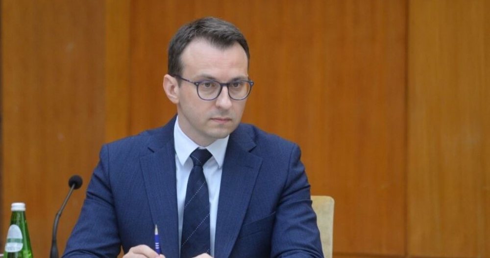 "Nervoziz&euml;m i madh n&euml; bisedime", zyrtari serb zbardh takimin