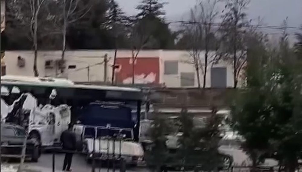 Aksidentohet nj&euml; tjet&euml;r autobus n&euml; Tiran&euml; (VIDEO)