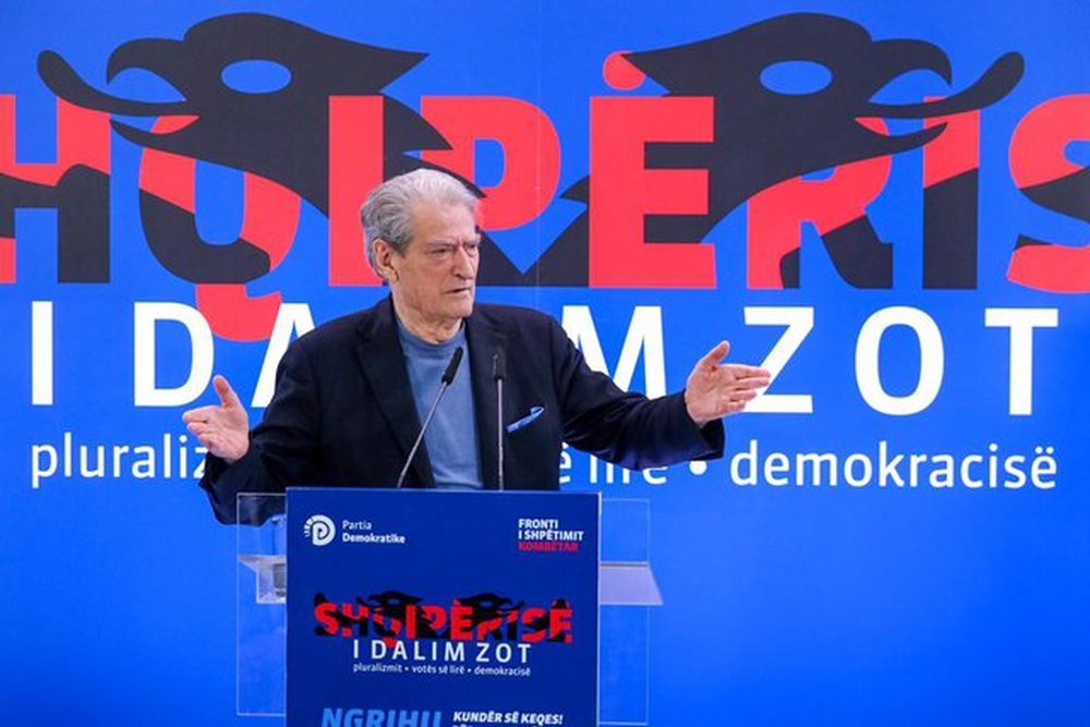 Berisha zbulon bised&euml;n me Bash&euml;n: Po nuk i fituam zgjedhjet, a je