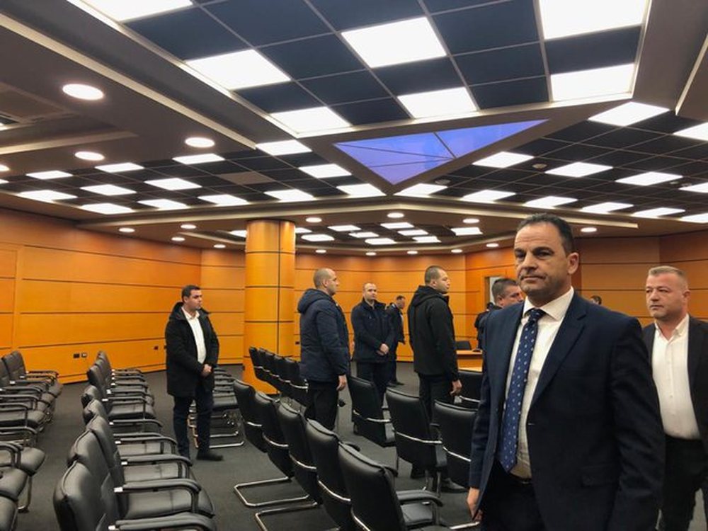 Sk&euml;nder Haluci rrudh bilancin negativ n&euml; KPA, por shkarkimi mbetet