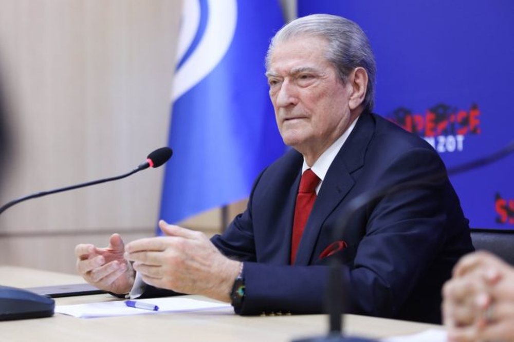 Grupi i Berish&euml;s ankimon k&euml;rkes&euml;n: K&euml;rkohet