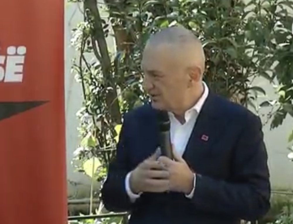 Meta n&euml; "fushat&euml;": Bashk&euml; do t&euml; japim nj&euml;