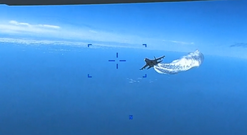 Del VIDEO/ Si avioni rus goditi dronin ushtarak amerikan