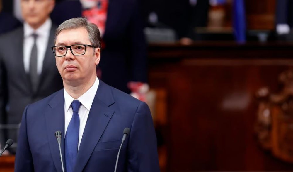 'Politico' analizon dilem&euml;n e Vu&ccedil;i&ccedil;: T&euml;