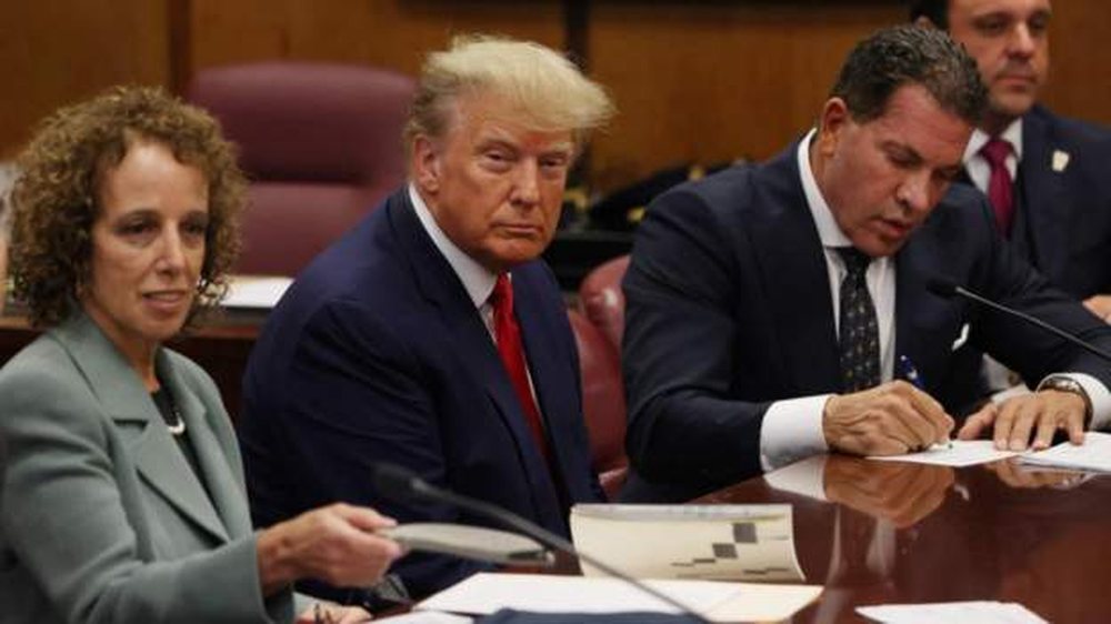 FOTO/ Momentet e arrestimit t&euml; Donald Trump