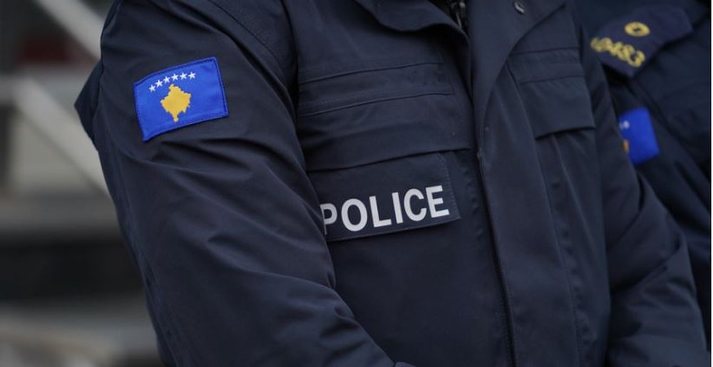 Sulmohet me l&euml;nd&euml; shp&euml;rthyese Policia e Kosov&euml;s