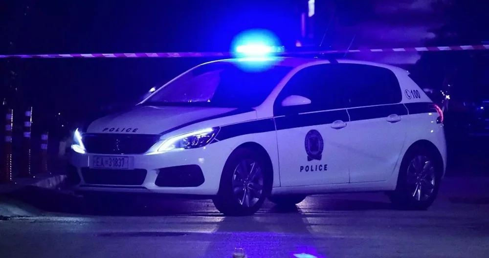 Abuzuan seksualisht me nj&euml; 19 vje&ccedil;are, tre t&euml; arrestuar n&euml;