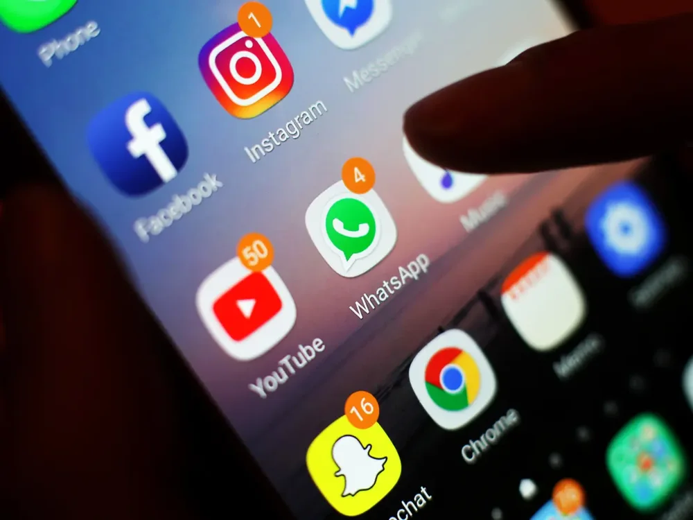 WhatsApp n&euml; prag t&euml; zhdukjes p&euml;rgjithmon&euml; n&euml; MB
