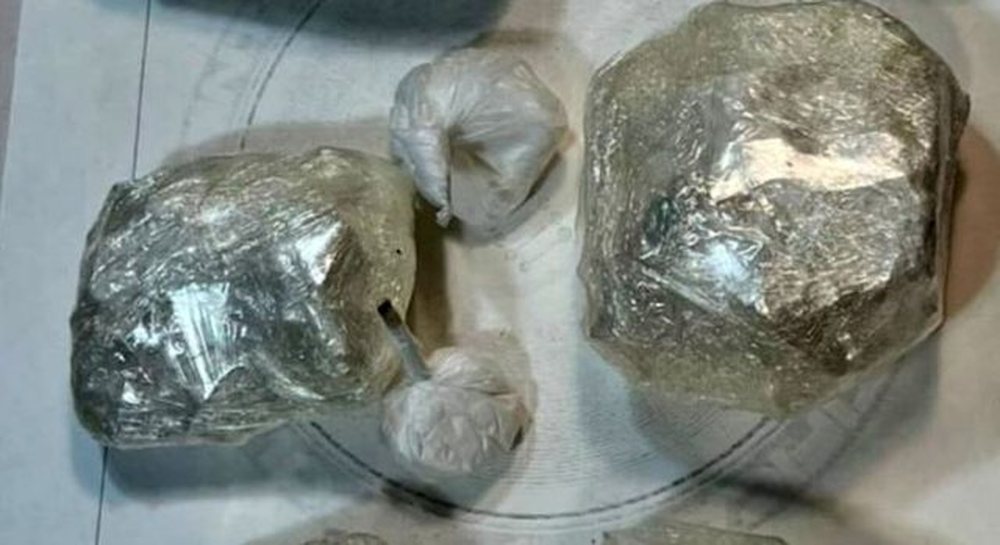 Kokain&euml;, kanabis dhe mij&euml;ra euro, si u zbuluan dy shqiptar&euml;t