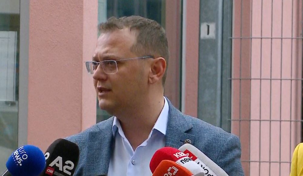 Tenderi 2.3 mln euro/ Indrit Hoxha kall&euml;zim n&euml; SPAK p&euml;r