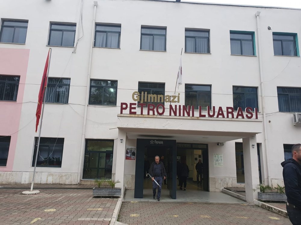 Nuk punon pajisja e identifikimit elektronik,  n&euml; shkoll&euml;n
