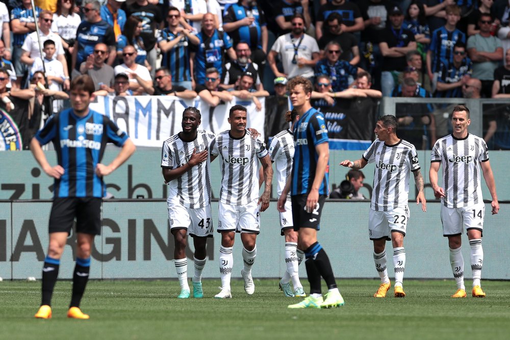 Video/ Juventus pushton Gewiss stadium: me Iling e Vlahovic bardhezinjt&euml;