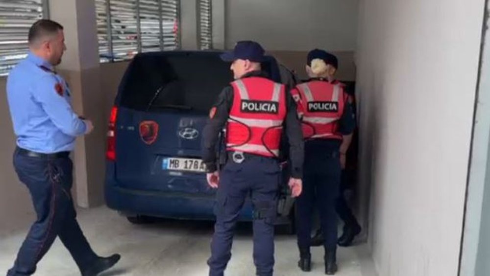 U arrestua bashk&euml; me Belerin, jepet masa edhe p&euml;r Pandeli Kakoveshi