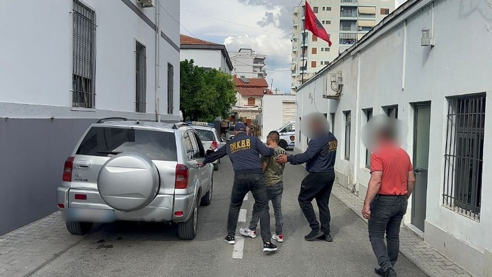 I mor&euml;n 28 mij&euml; euro p&euml;rmes mashtrimit nj&euml; &ccedil;ekeje,