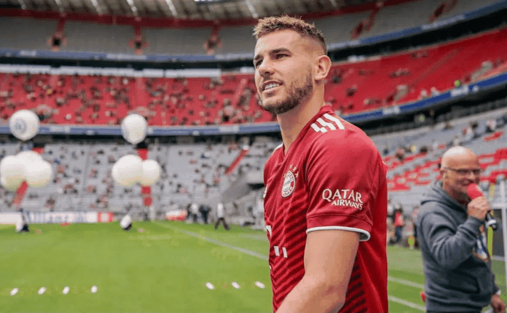Lucas Hernandez pran&euml; firm&euml;s me PSG, por tifoz&euml;t nuk e duan