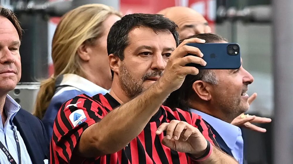 Salvini, cinizmi i nj&euml; milanisti p&euml;r finalen City-Inter: "Nuk di