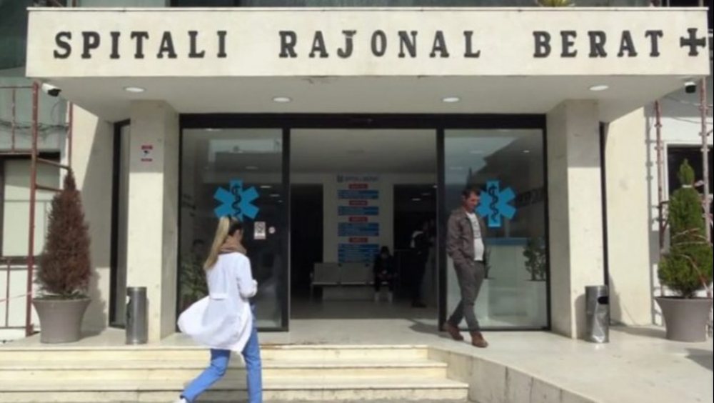 Plagoset i riu n&euml; Berat, mb&euml;rrin i mbuluar me gjak n&euml; spital