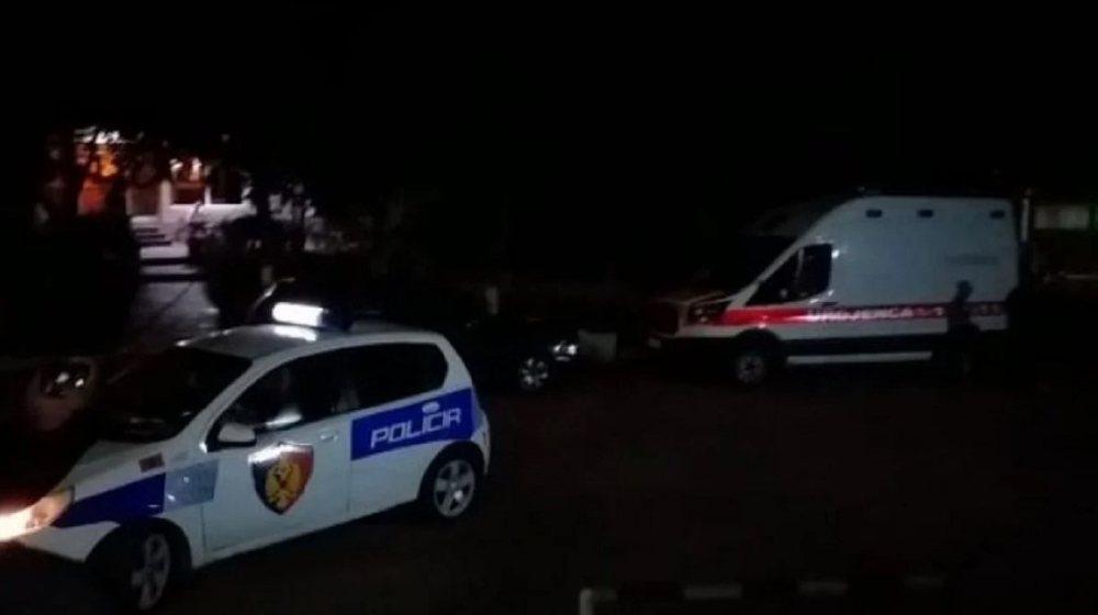 Aksidenti me "Range Rover" n&euml; Tiran&euml;, shkon n&euml; dy numri