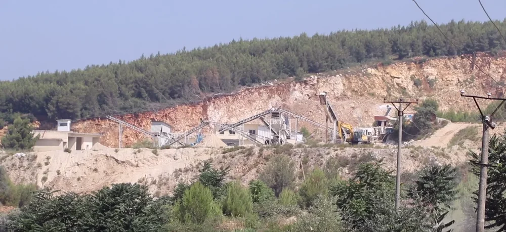 Sherr p&euml;r biznesin e guroreve, goditen me sende t&euml; forta dy persona