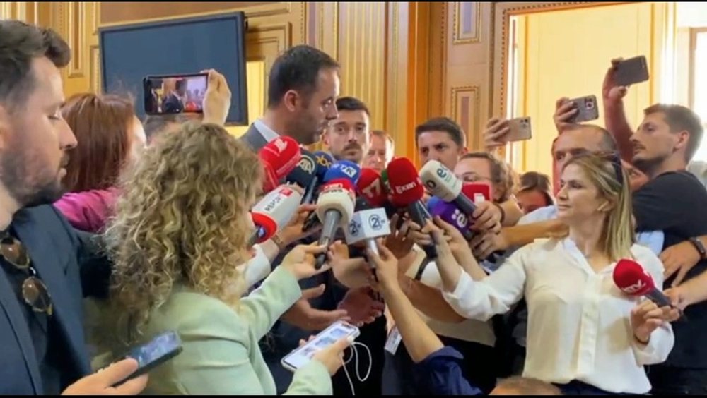 Konjufca ironi me Ram&euml;n: E ka presionin e nd&euml;rkomb&euml;tar&euml;ve