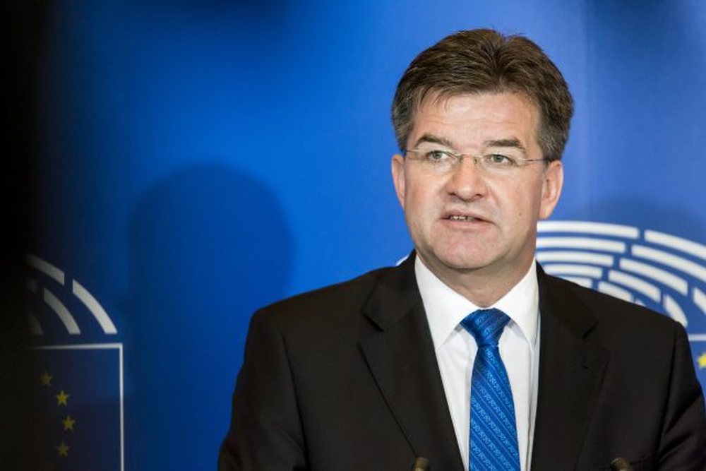 Laj&ccedil;ak: Pak p&euml;rparim n&euml; dialogun mes Kosov&euml;s dhe