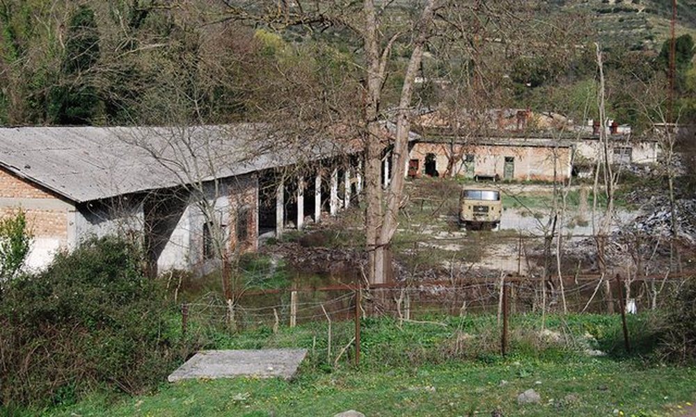 Regjistrimi dhe qiradh&euml;nia e pasuris&euml; shtet&euml;rore/ Bashkit&euml;